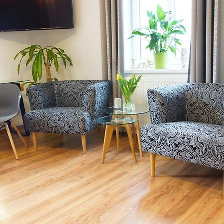 Luxusni Apartman Nmnm Family 诺夫梅斯托纳马瑞夫 外观 照片