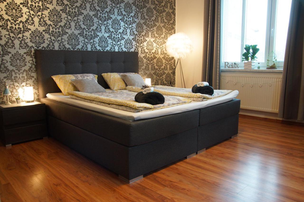 Luxusni Apartman Nmnm Family 诺夫梅斯托纳马瑞夫 外观 照片